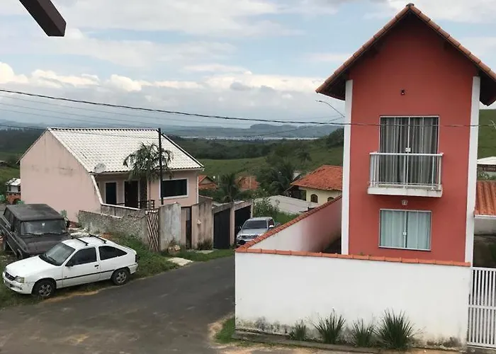 Chale Enfrente As Montanhas